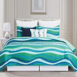 C&F Home Deep Blue Sea Waves Full/Queen 3 Piece Quilt Set Microfiber Aqua